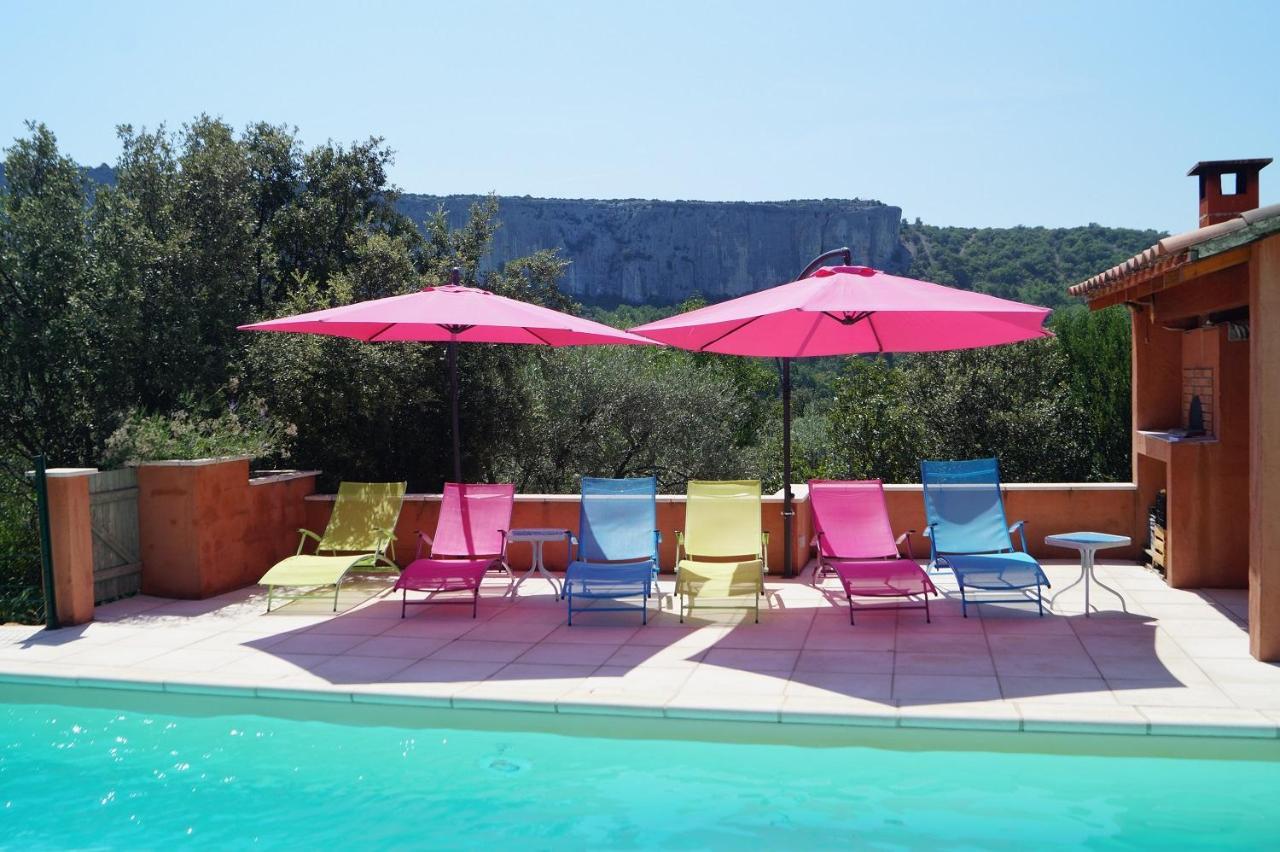 Ll Poulidetto Bed & Breakfast Lioux Bagian luar foto