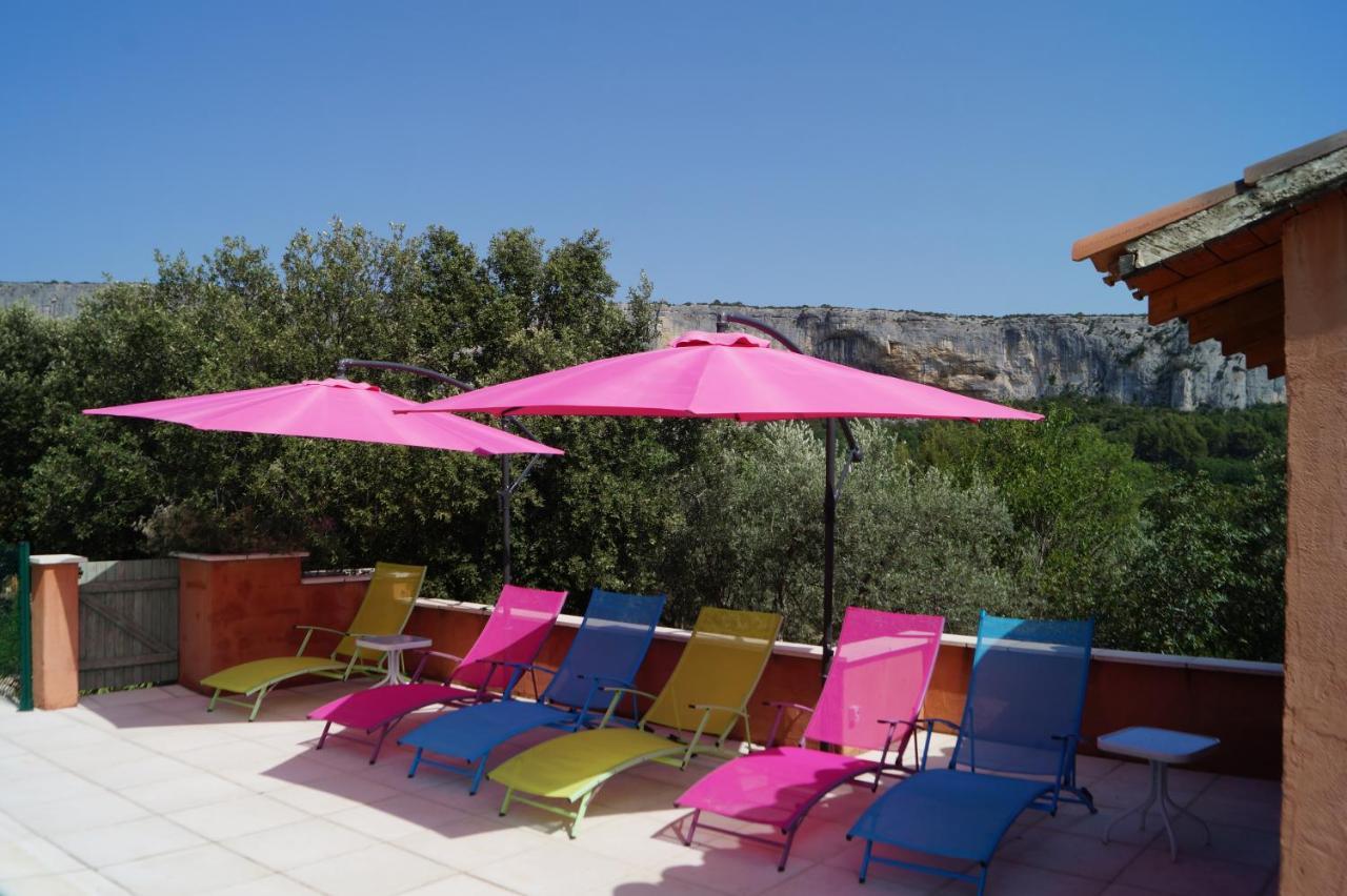 Ll Poulidetto Bed & Breakfast Lioux Bagian luar foto